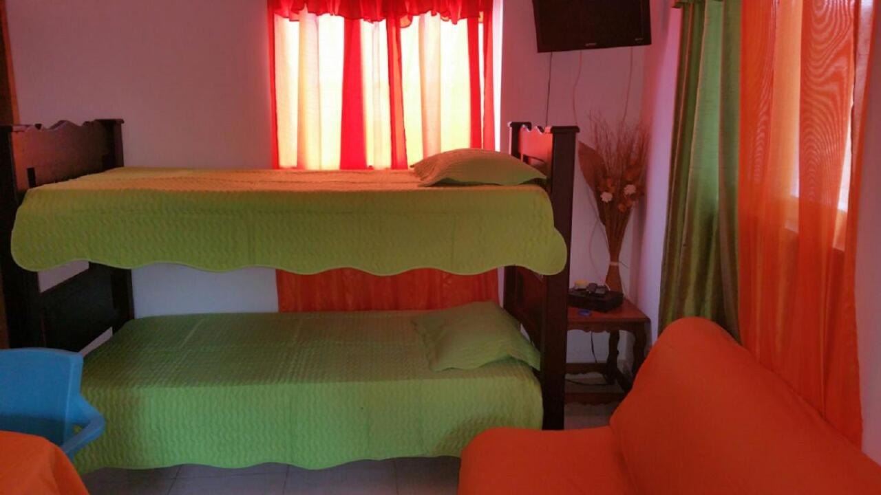 Vianova'S Place Posada Nativa San Andrés 外观 照片